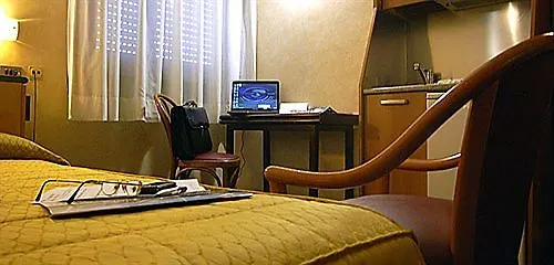 Residence Lepontina Milano 3*,