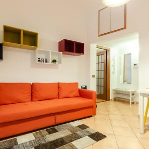 Appartamento Cozy Flat - Porta Romana - Duomo, Milano